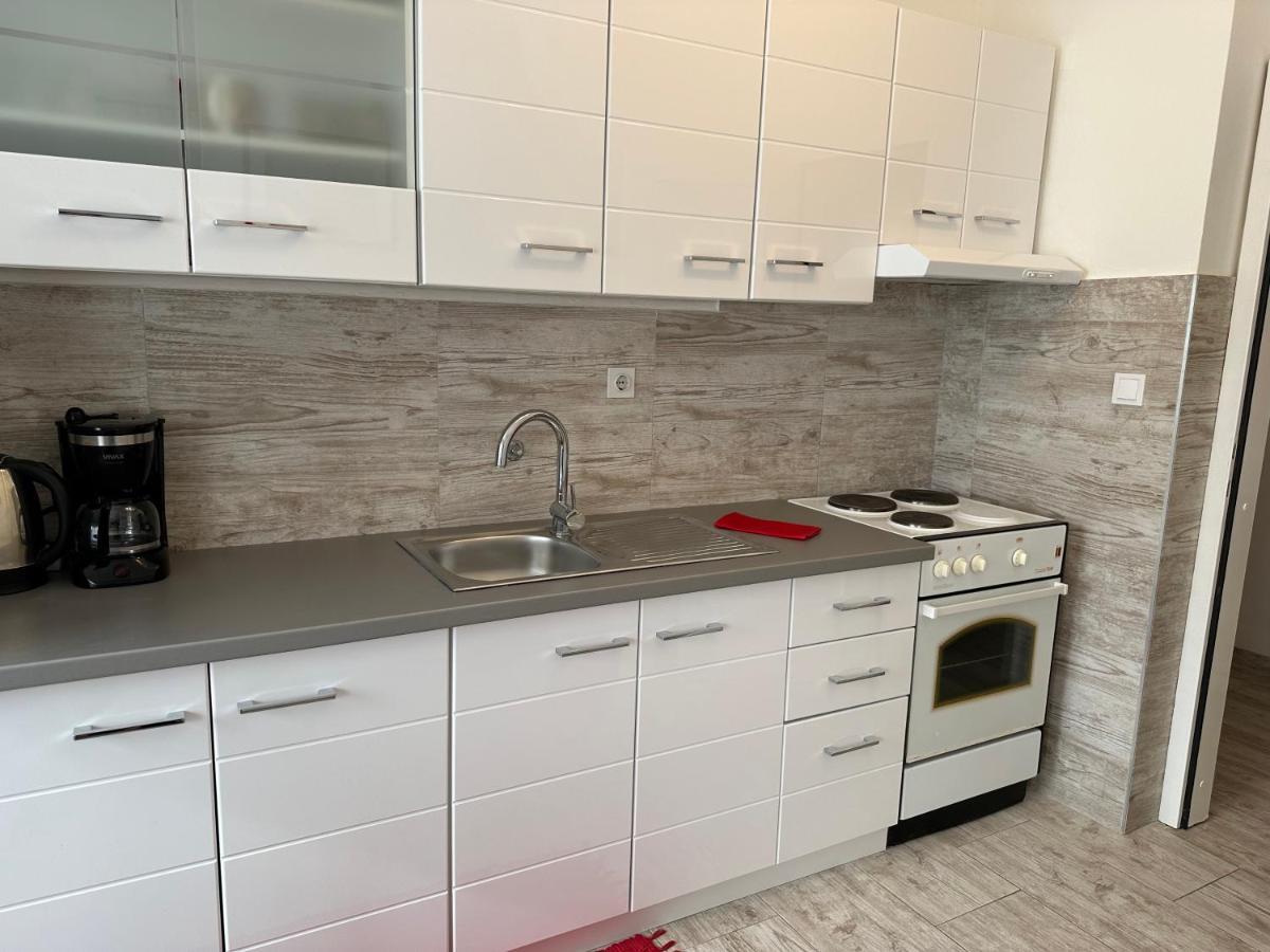 Mia Apartment *